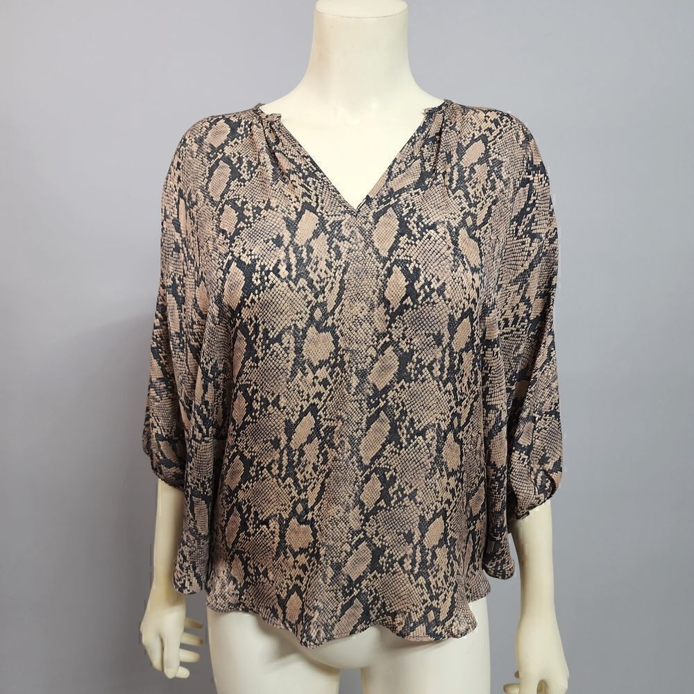 Acrobat xs silk top 